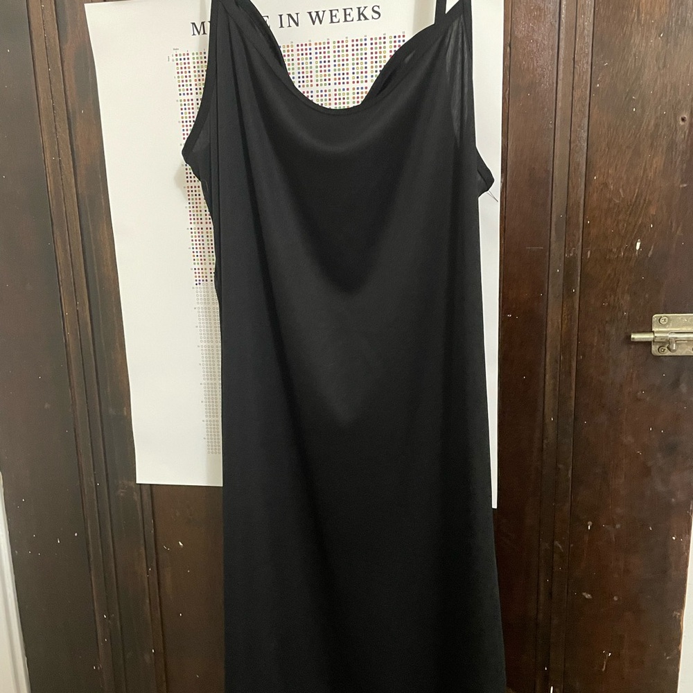 Elegant Black Slip - Dressed in Lala liner. Xl